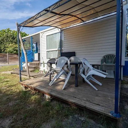 Mobilehome 4 Personnes 莱马特